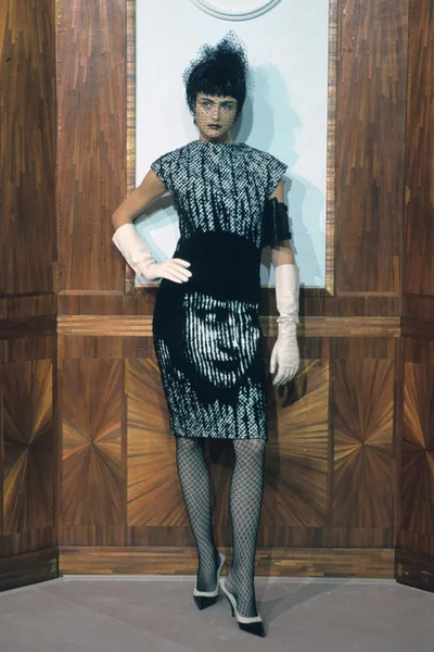 Look 1